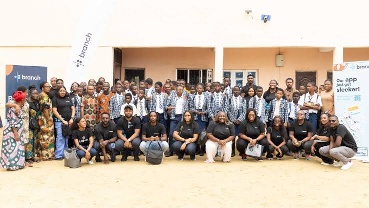IBHS 1976 Alumni Donate ₦50m Vocational Centre to Tackle Youth Unemployment
