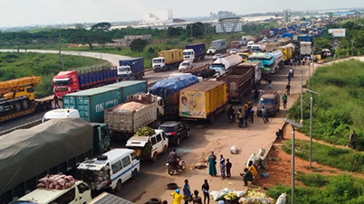 Truck Blockade Strands Travellers on Makurdi–Lafia Highway