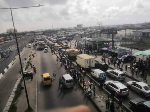 Lagos E-Hailing Drivers Begin Indefinite Strike Over Costs