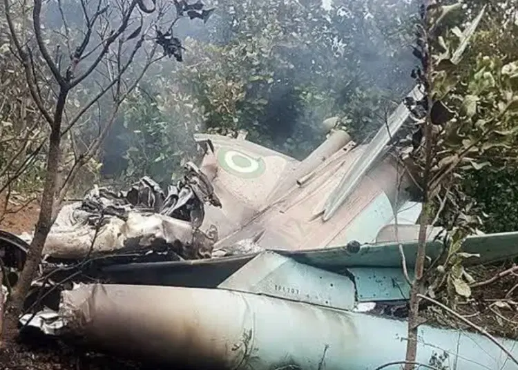 Igbokoda Crash: Navy, NSIB Divers Recover NAF Aircraft Parts